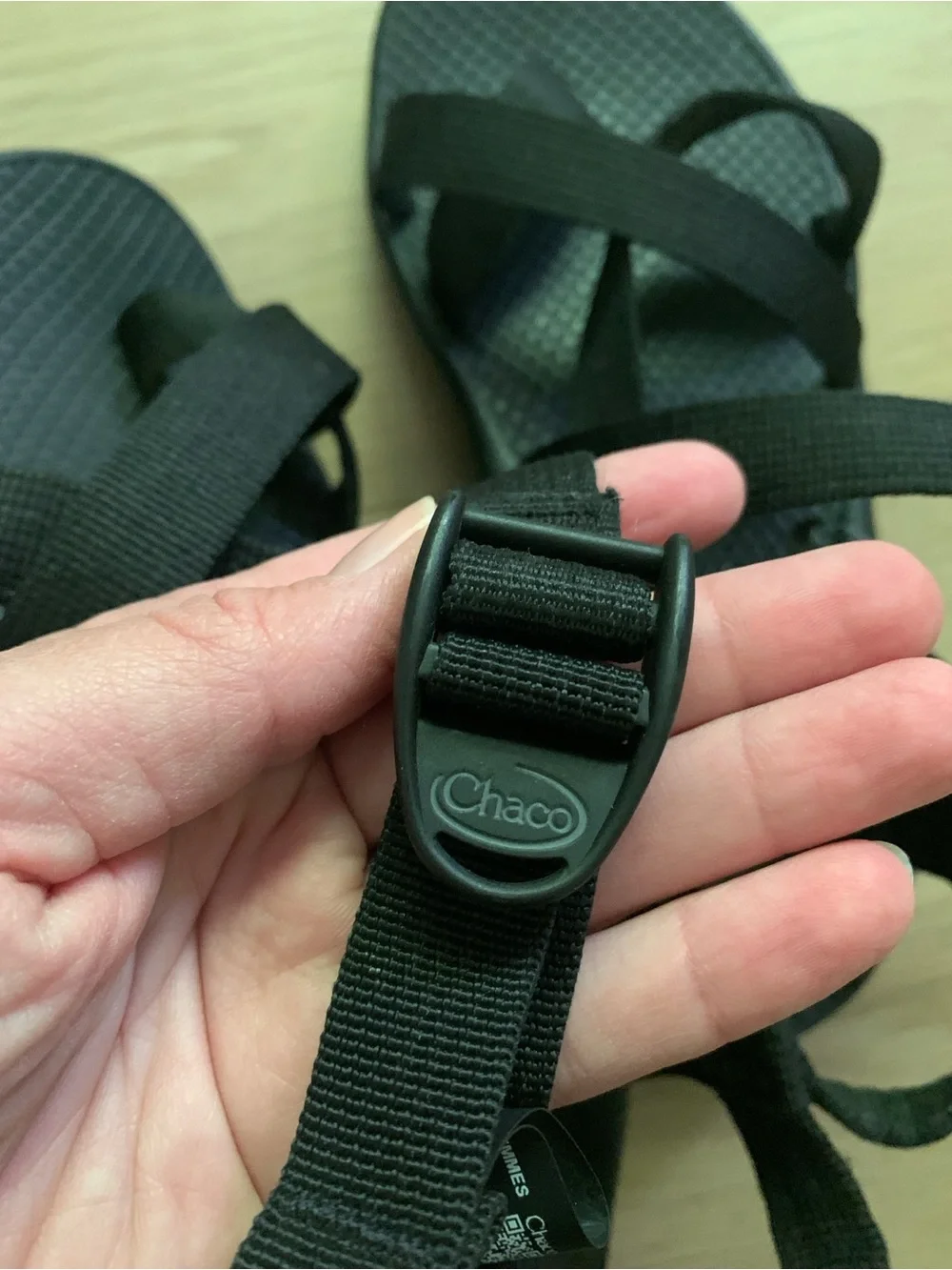 NWOB Chaco Z/2 Classic Black Adjustable Strap Outdoor Hiking Sandals Women’s 7